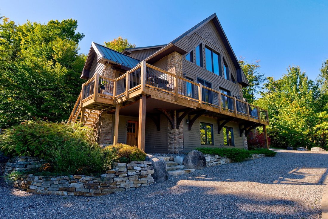 House in Mont-Tremblant, Quebec, Canada 4 - 18935221