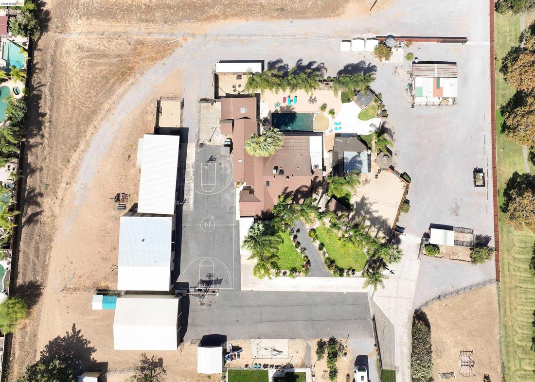 House in Oakley, California, United States 3 - 18933892