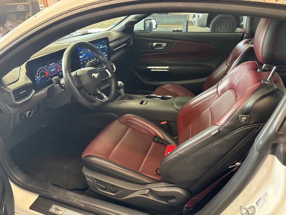Coupe in Buford, GA, United States 4 - 18932318