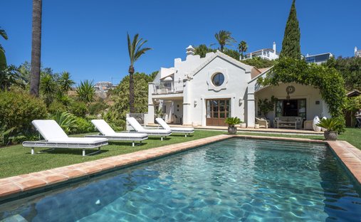 Villa in Estepona, Andalusia, Spain 1