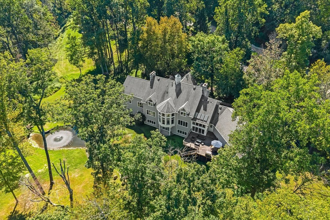 House in Mendham, New Jersey, United States 2 - 18932902