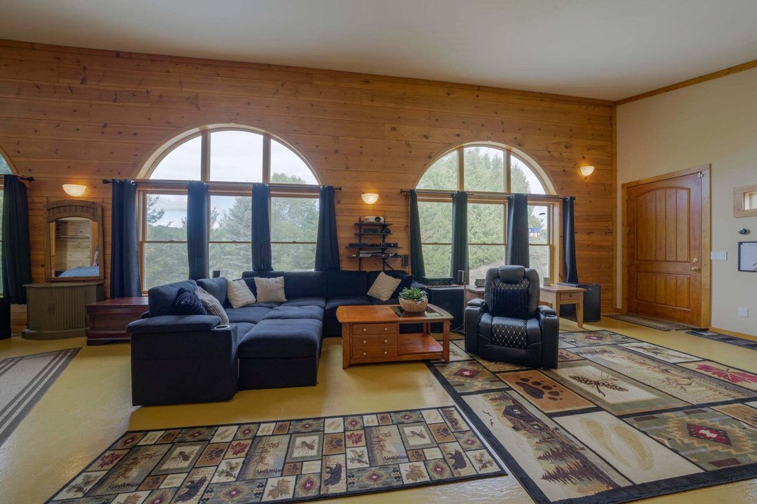 House in Suttons Bay, Michigan, United States 5 - 18935049
