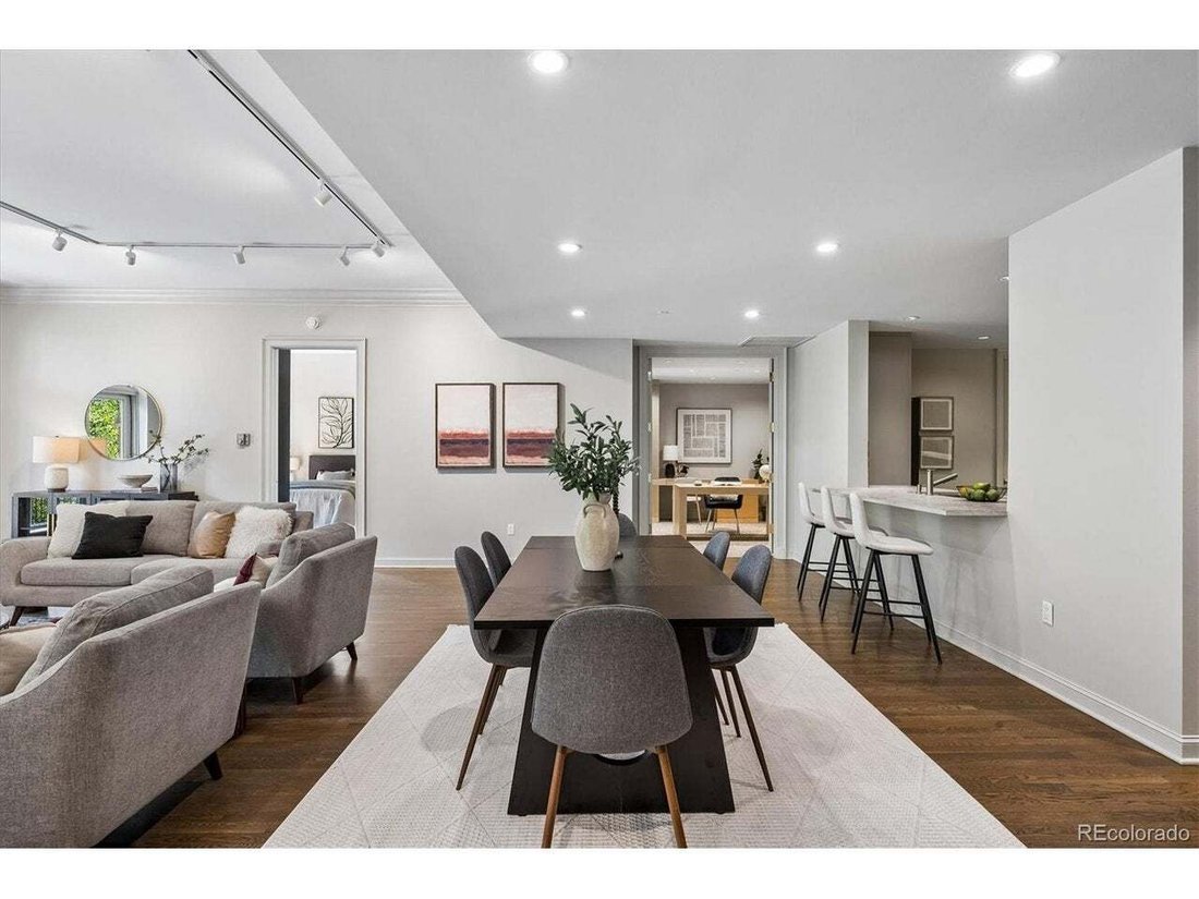 Condo in Denver, Colorado, United States 5 - 18933999