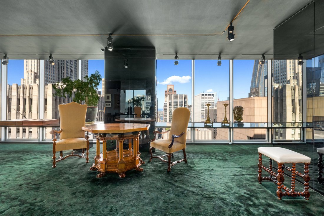 Condo in New York, New York, United States 2 - 18935202