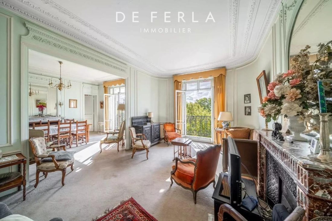 Apartment in Gros Caillou, Paris 7e Arrondissement, Paris 1 - 18935438