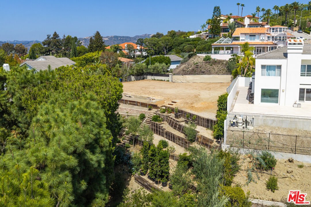 Land in Los Angeles, California, United States 4 - 18935048