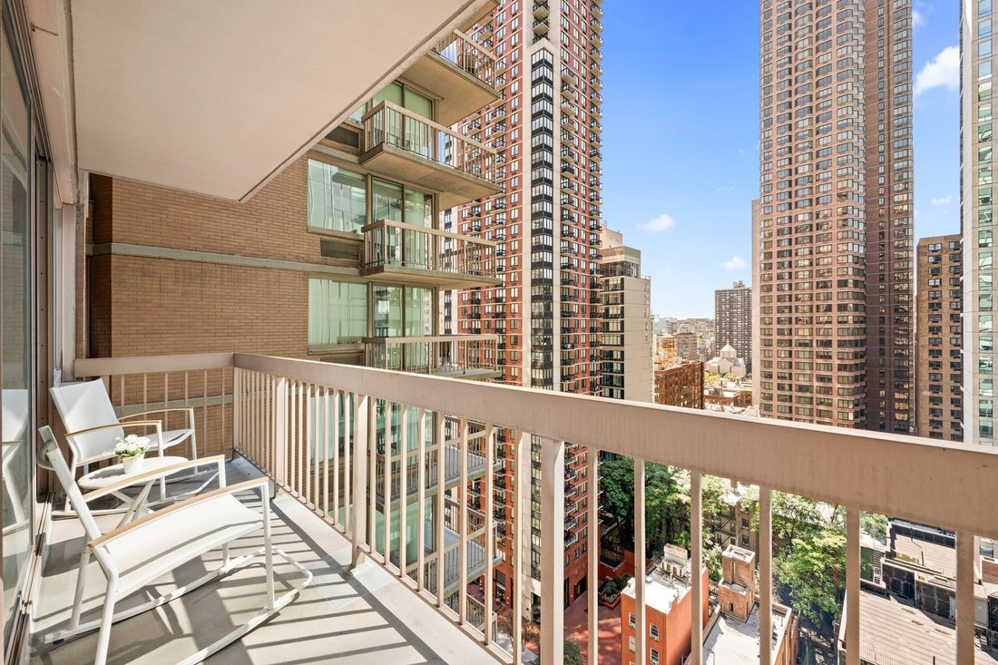 Condo in New York, New York, United States 3 - 18935143