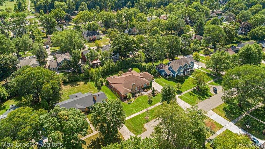 House in Beverly Hills, Michigan, United States 2 - 18935137
