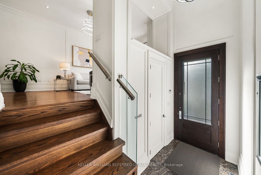 House in Toronto, Ontario, Canada 4 - 18934519