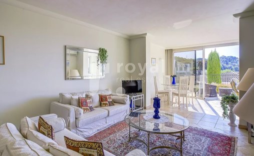 Wohnung in Mougins, Provence-Alpes-Côte d'Azur, Frankreich 1
