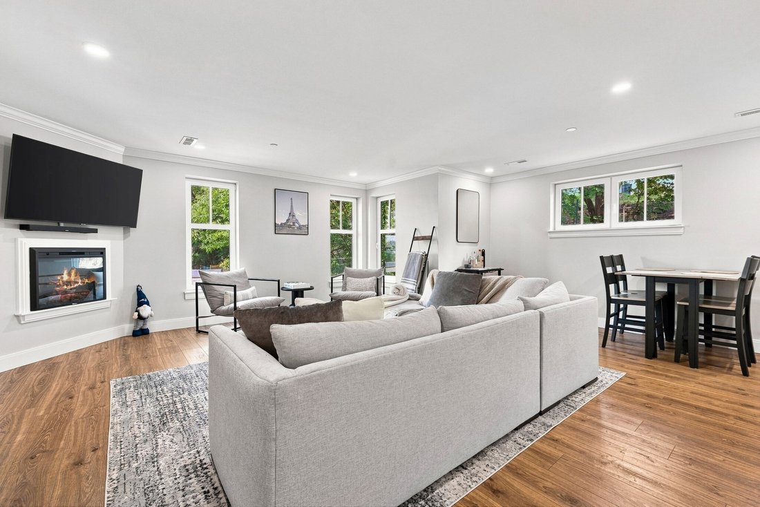 Condo in Boston, Massachusetts, United States 5 - 18934958
