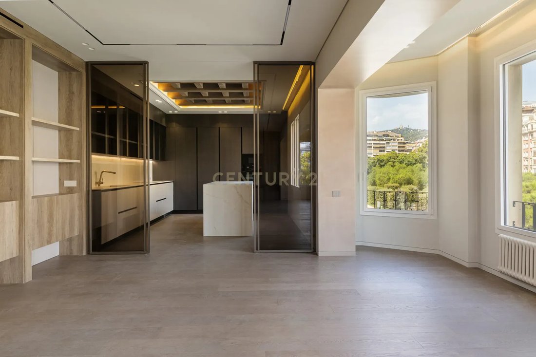 Apartment in Sarrià-Sant Gervasi, Barcelona, Spain 3 - 18935390