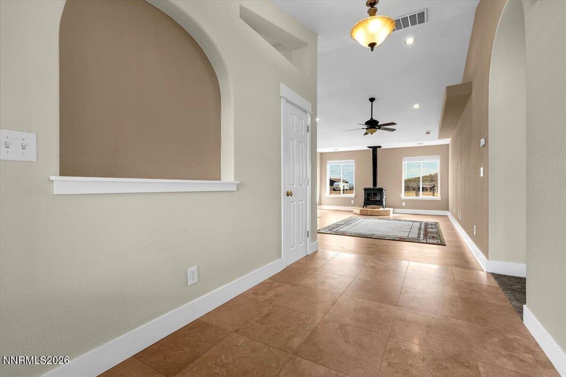 House in Lemmon Valley-Golden Valley, Nevada, United States 3 - 18933561