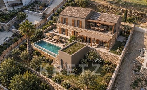 Villa in Lupino, Bastia, France 1