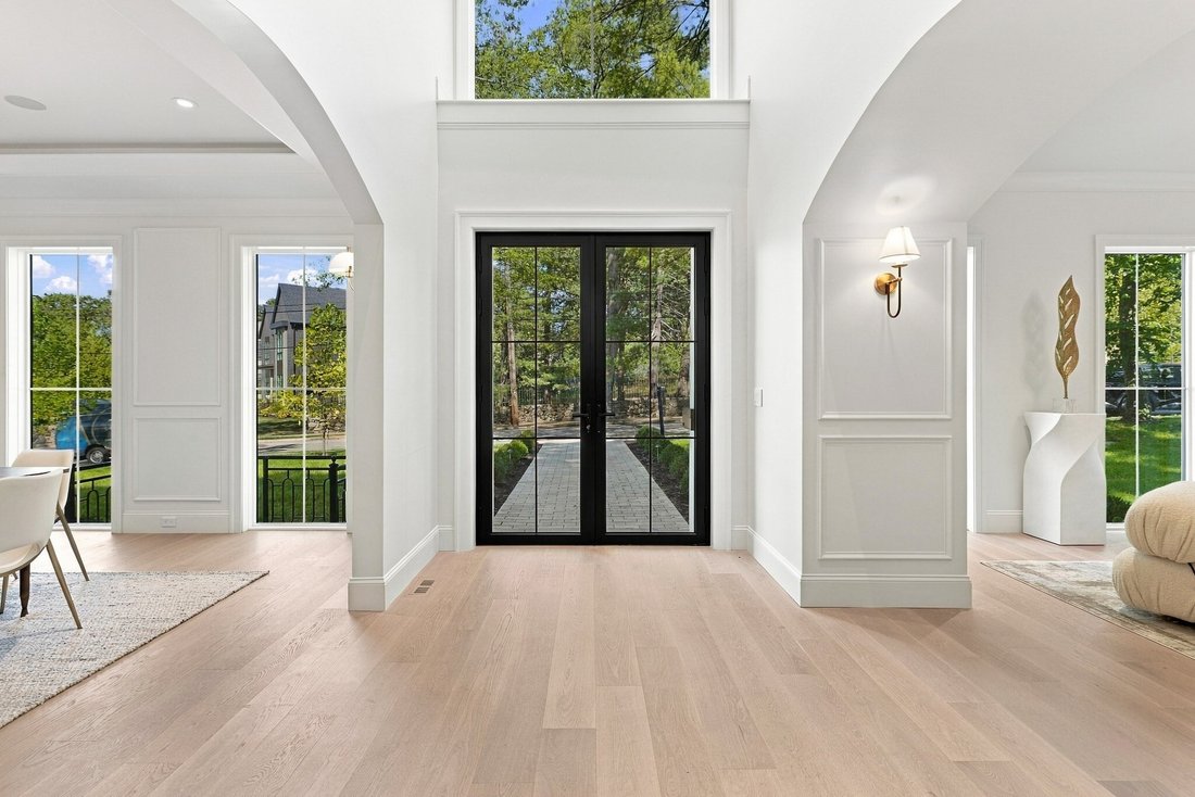 House in Newton, Massachusetts, United States 2 - 18934988