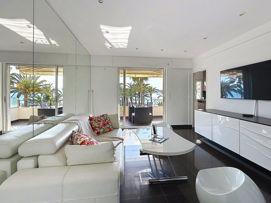Apartment in Cannes, Provence-Alpes-Côte d'Azur, France 5 - 17494232