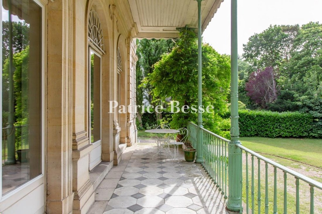 Apartment in Le Centre, Meudon, France 1 - 18354172