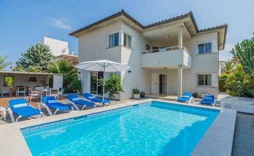 Villa in Pollenca, Balearic Islands, Spain 1