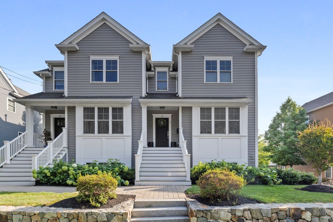Condo in Waltham, Massachusetts, United States 1 - 18935042