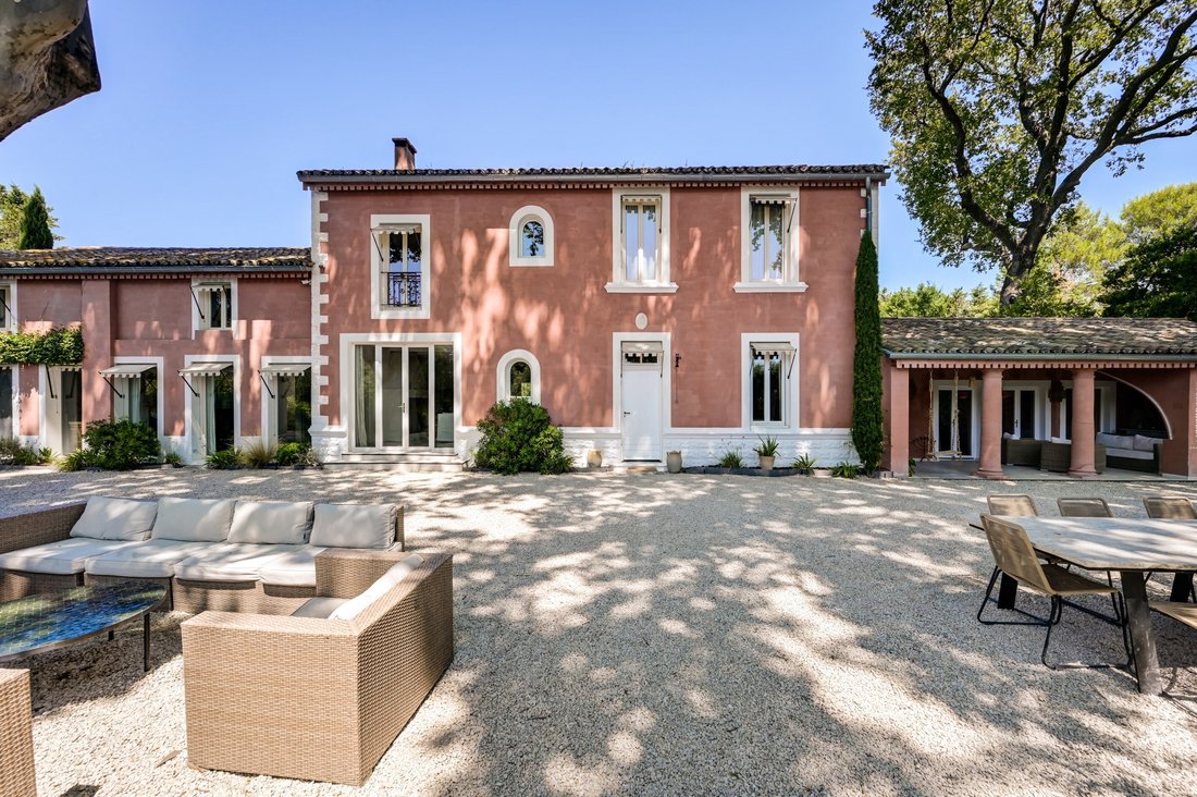 House in Eygalières, Provence-Alpes-Côte d'Azur, France 5 - 18935226