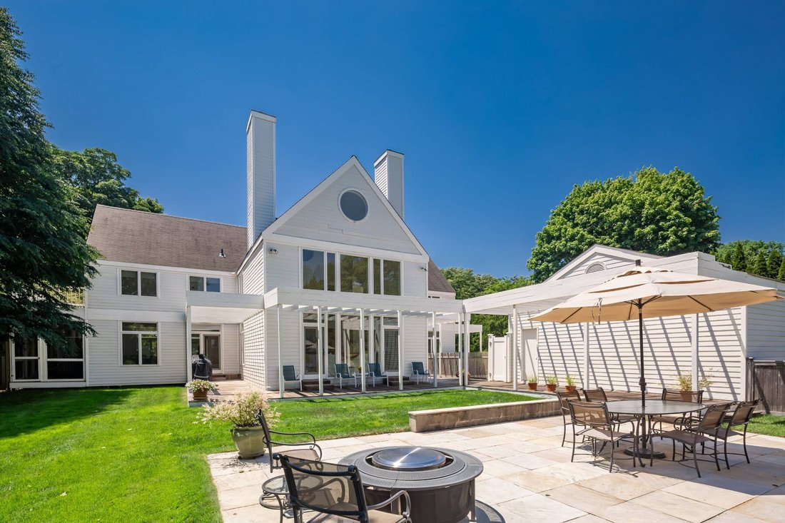 House in Southampton, New York, United States 3 - 18932129