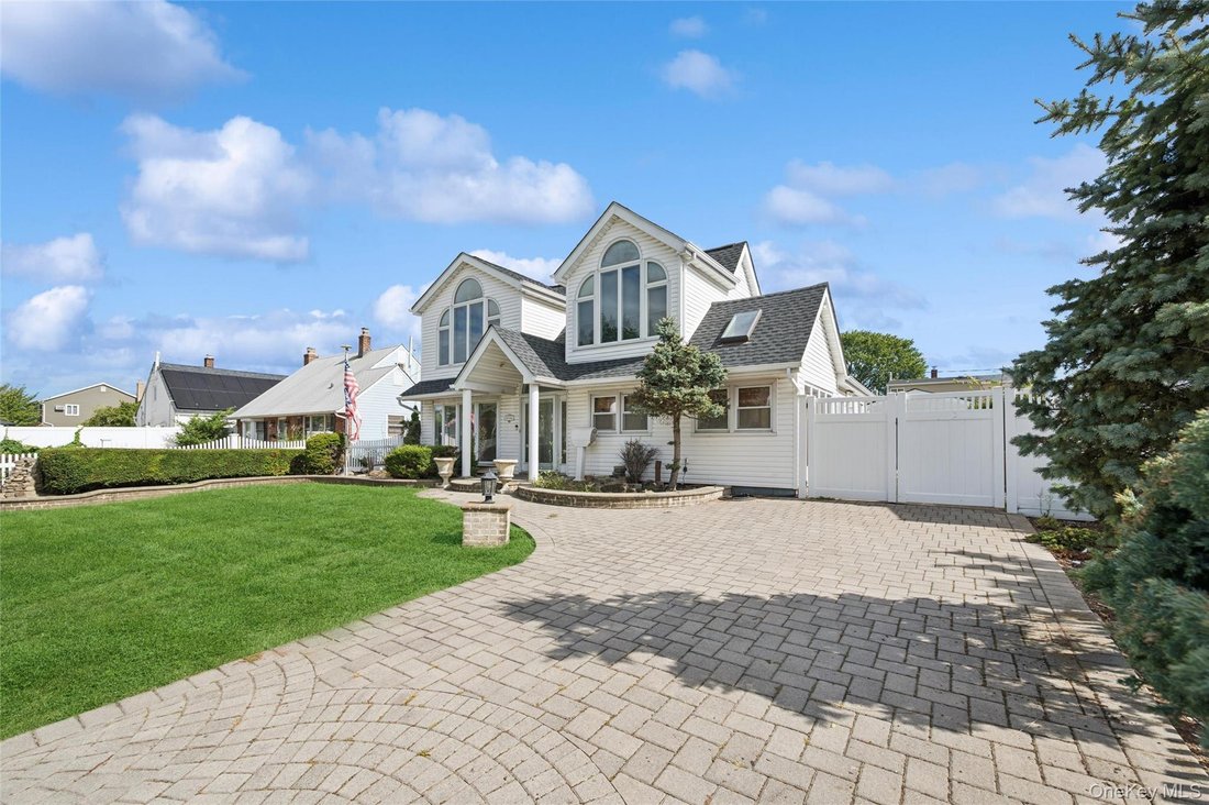House in Levittown, New York, United States 2 - 18934810
