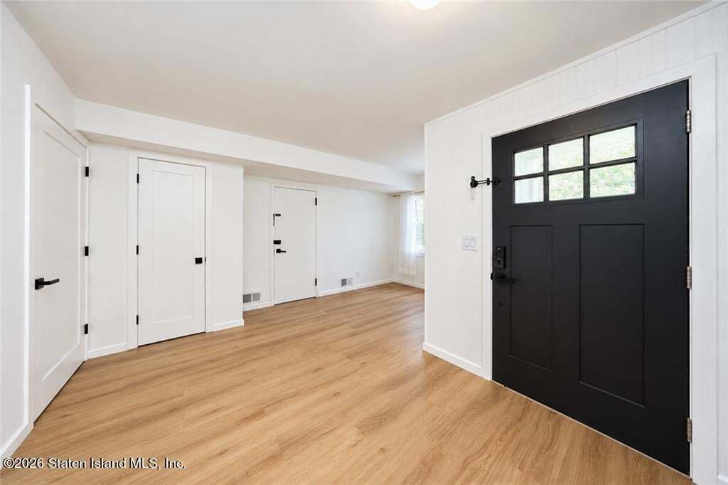 House in New York, New York, United States 5 - 18933642