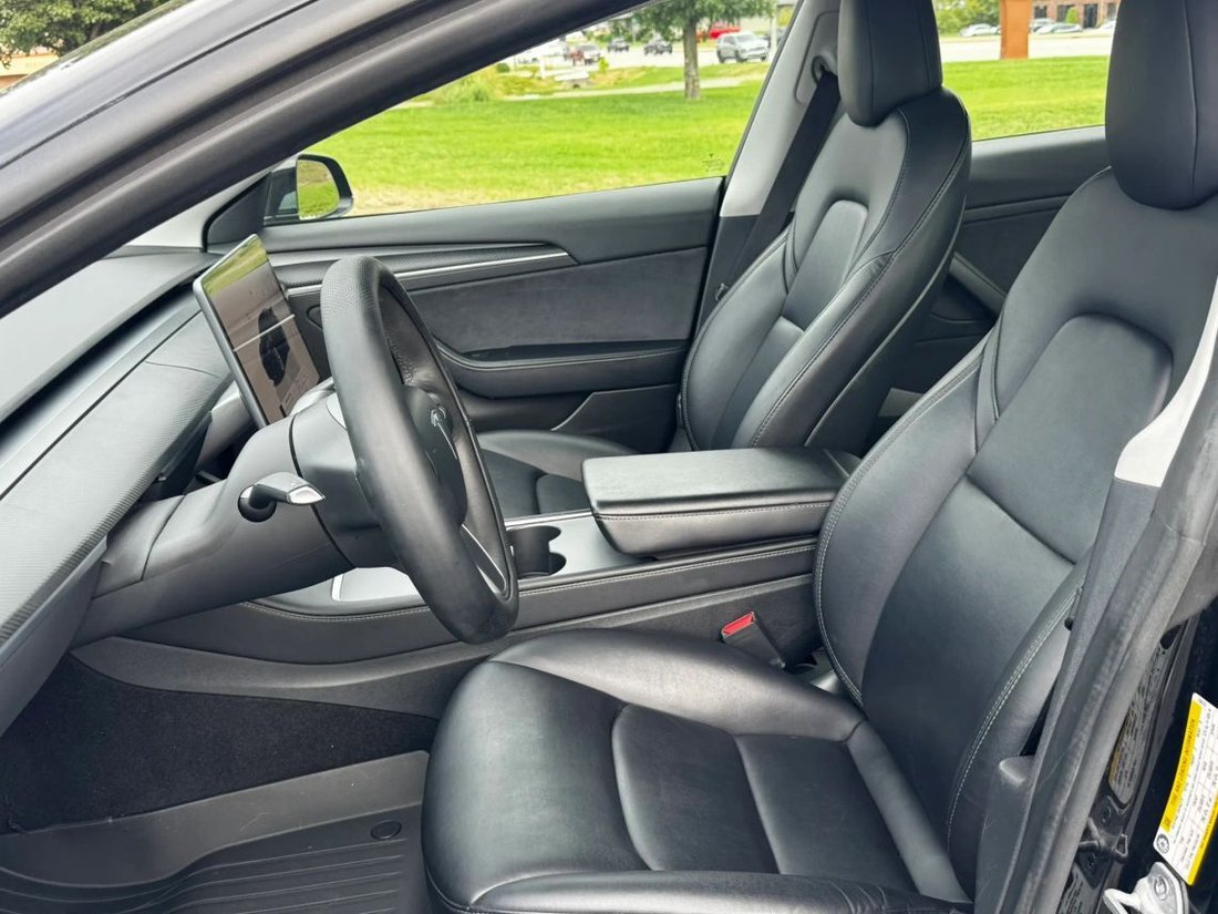 Sedan in Joplin, MO, United States 5 - 18932445