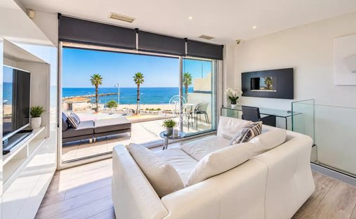 House in Sainte-Marie-la-Mer, Occitania, France 1