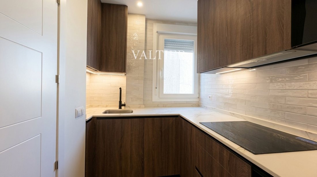 Apartment in Retiro, Madrid, Spain 2 - 18934826