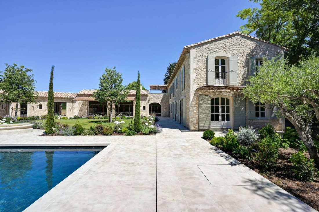 Casa en Saint-Remy-de-Provence, Provenza-Alpes-Costa Azul, Francia 4 - 15362606