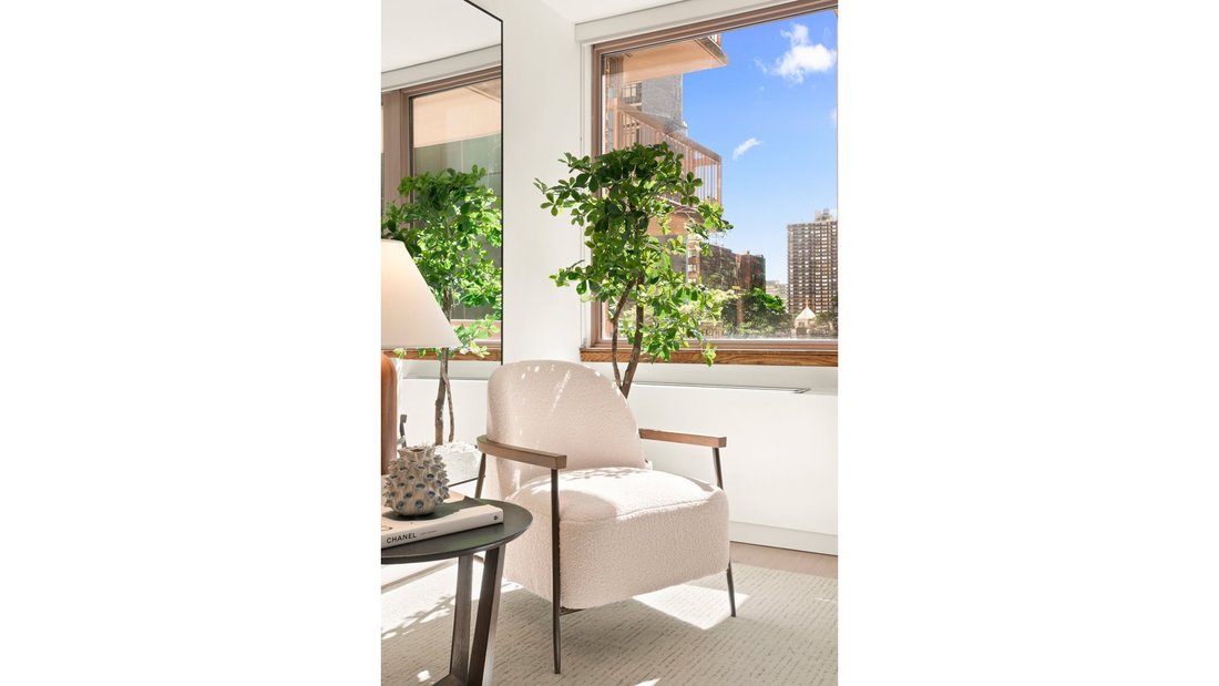 Condo in New York, New York, United States 4 - 18935126
