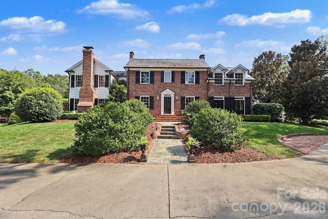 House in Charlotte, North Carolina, United States 1 - 18936213