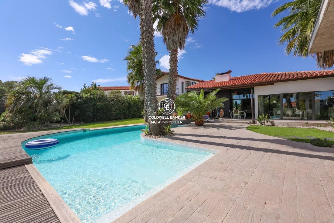 Villa in Les Platanes, Perpignan, France 4 - 18931900
