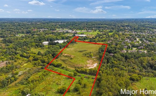 Land in Grand Rapids, Michigan, United States 1