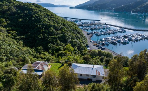 House in Waikawa, Marlborough, New Zealand 1