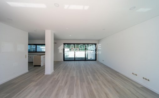 Villa in Montenegro, Algarve, Portugal 1