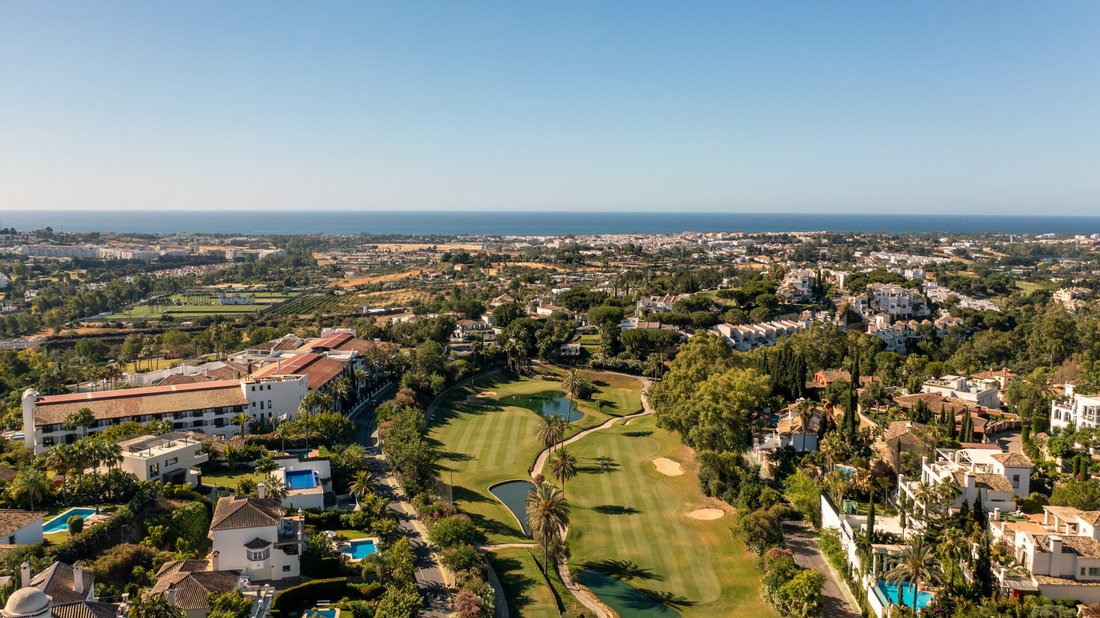 Townhouse in La Quinta, Benahavis, Andalusia 4 - 18935247
