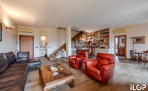 Apartment in Isola, Milan, Italy 1