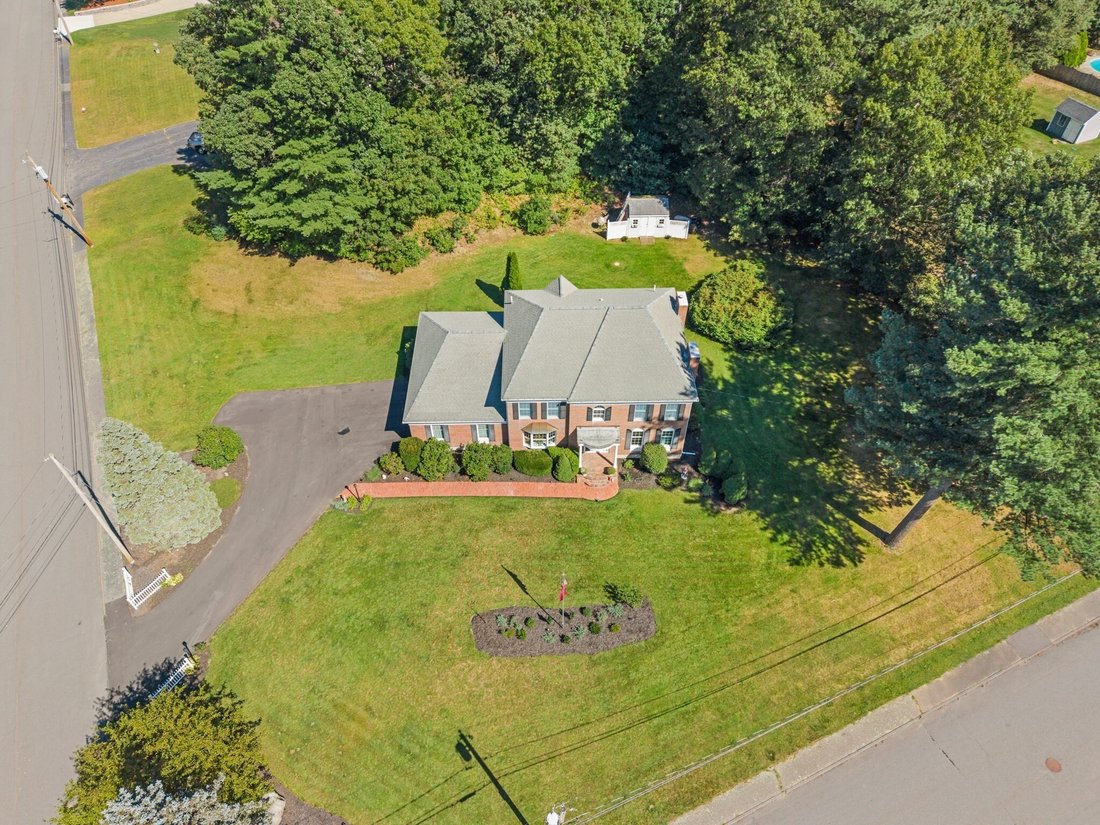 House in Raynham, Massachusetts, United States 2 - 18936241