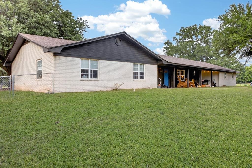 House in Gilmer, Texas, United States 2 - 18934716