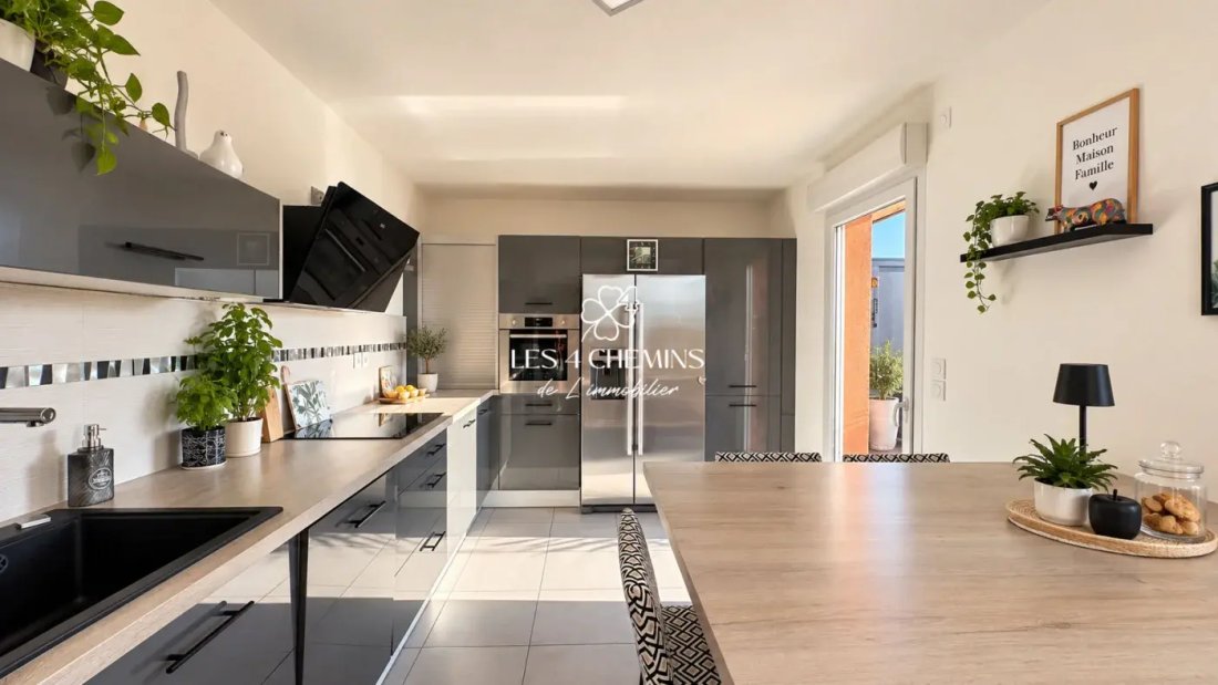 Apartment in Châteauneuf-le-Rouge, Provence-Alpes-Côte d'Azur, France 4 - 18935230
