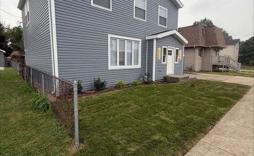 House in Burbank, Illinois, United States 1