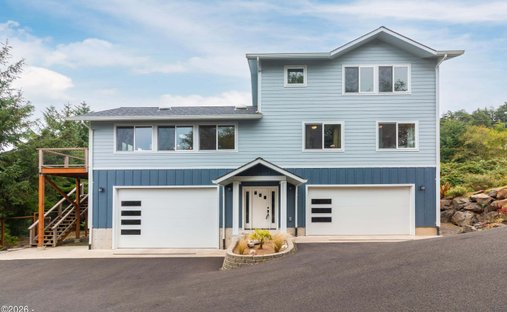 House in Pacific City, Oregon, United States 1