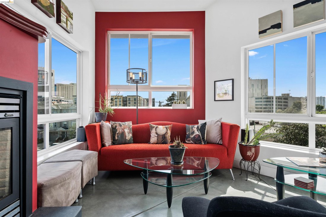 Condo in Oakland, California, United States 2 - 18935580