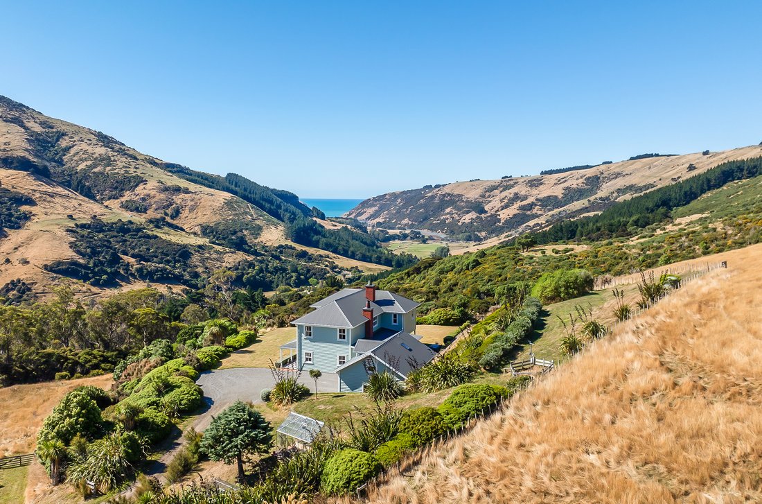 House in Le Bons Bay, Canterbury, New Zealand 1 - 18933495