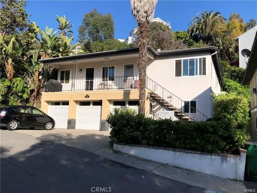 Laguna Beach, California, United States 1 - 18934593