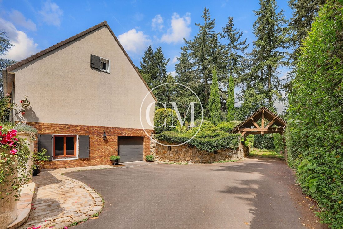 Villa in Sud, Plaisir, France 2 - 18027834