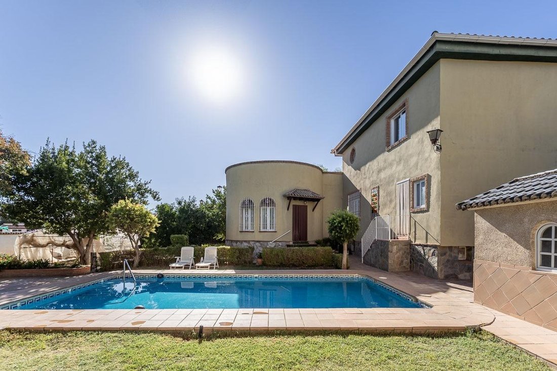 Villa in Las Gabias, Andalusia, Spain 3 - 18935629