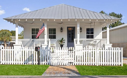 House in Bay St. Louis, Mississippi, United States 1